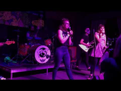 Two Minutes To Late Night / Be Yourself w/ RVIVR + War On Women - Operation Ivy 10/26/2018 - FEST 17