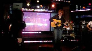 Brett Dennen - Ain&#39;t Gonna Lose You rehearsal at GMA