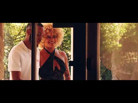Yankie Des Nuances - Accro (Clip Officiel)