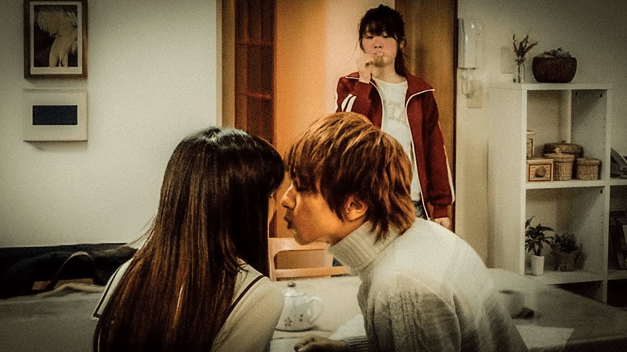 A Garota Tímida Se Apaixonou pelo Amigo G0STOSO Seu Irmão - Recap