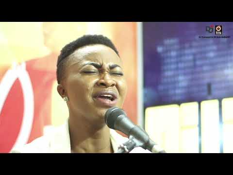 Efe Grace Worships on the DJLive SHOW