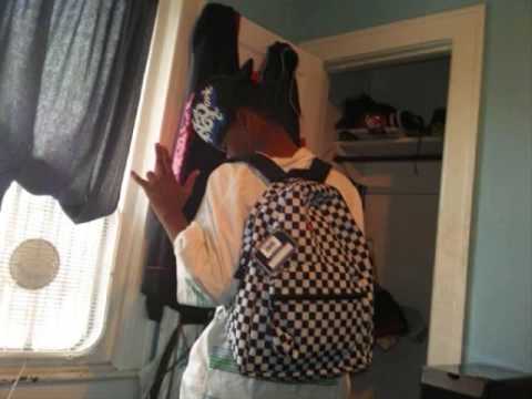 **Piztol Boy & Gkell$**-Im Reppin