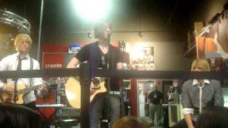 Shake And Shout - Stereo Skyline!