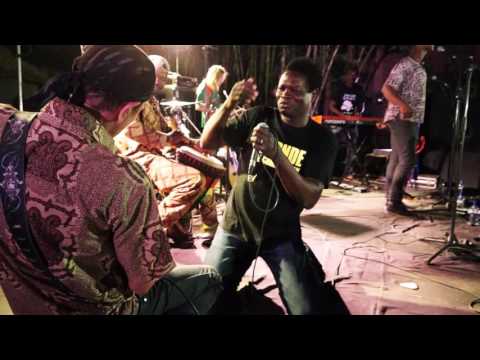 Jacob Salem Knocking On Heavens Door (live cover)