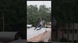 Thalapathy Vijay dangerous Stunt Scene Making Video | Jilla #supergoodfilms #youtubeshorts #shorts