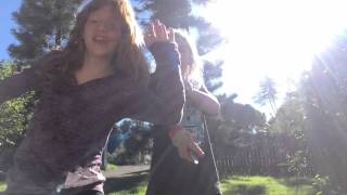 Download lagu Away mp3