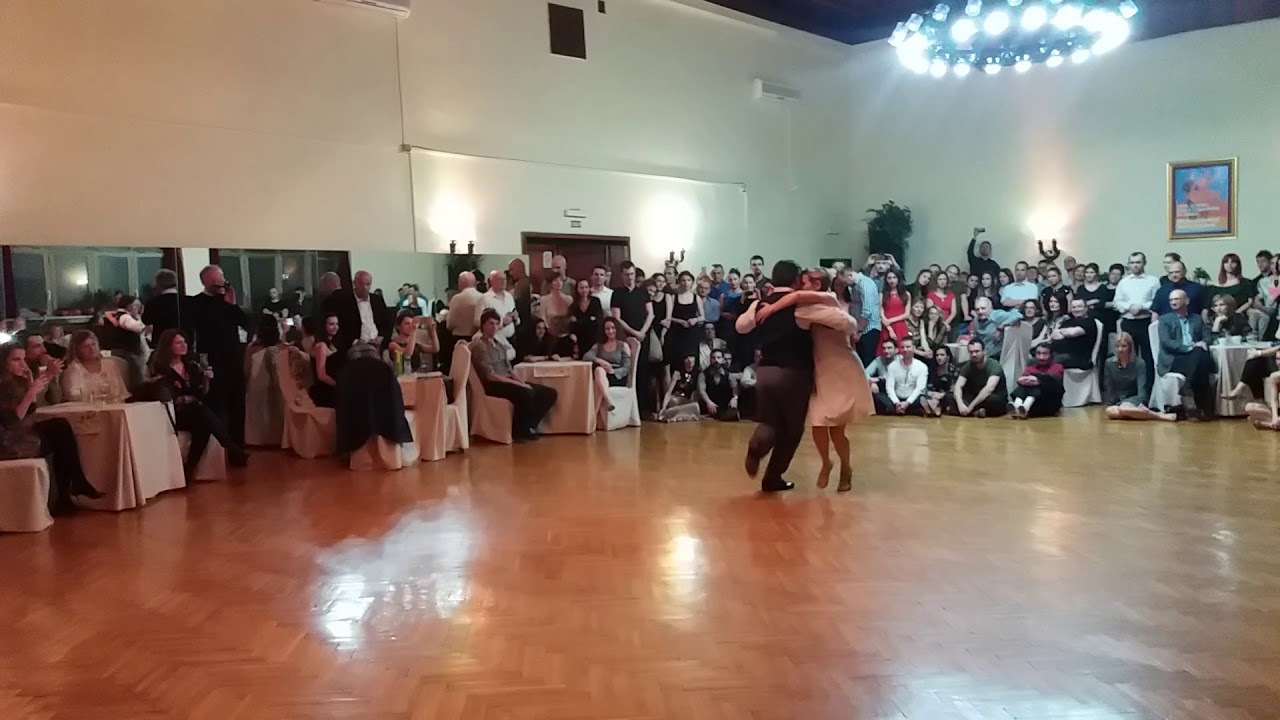 Angel Coria & Anna Yarigo, 02, Milonga - Mi vieja linda - Orq. Emilio Pellejero