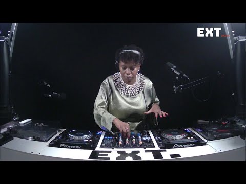 Afrolicious Mumma with Growzie - 15 NOV 2025