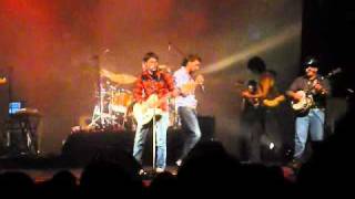 Vieja Historia - Bicho de Humedad (vivo sala Zitarrosa, 2009), con Daniel Viera en banjo