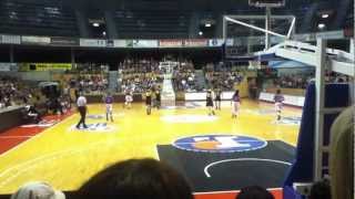 preview picture of video 'Harlem Globetrotters / Chalon-sur-Saône 2012'