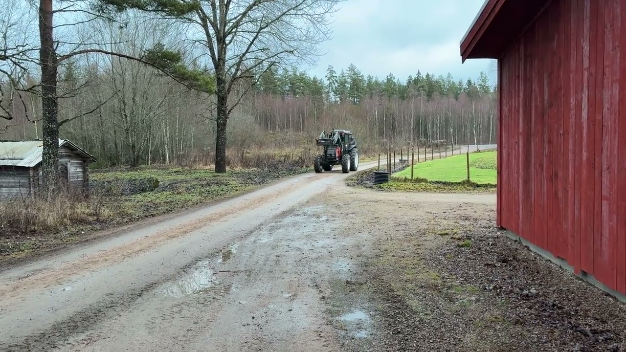 Esittelyvideoleike: VALMET 700 -  - Manuaalinen - punainen - 1999