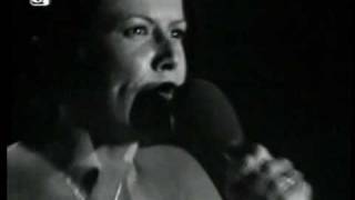 Elis Regina - Deus Lhe Pague (May God Reward You)