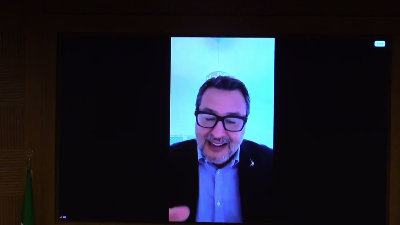 SALVINI: "NON CI FAREMO FERMARE DA BRUXELLES, L'ITALIA DEVE TORNARE A CORRERE"