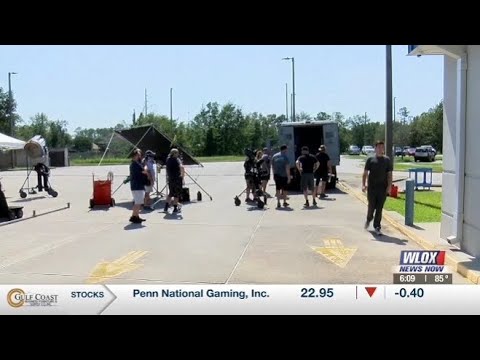 afbeelding Sylvester Stallone filming his new movie "Armored" (Dash Mihok, Josh Wiggins, Joel Cohen)