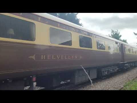 D1924 (47810) + 47614 - Kidlington 26/05/22
