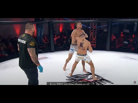 THE WAR 3: CHARAKTERNY BARTOSZ SZACHTA DAJE POPIS UMIEJĘTNOŚCI I WYGRYWA WALKĘ PRZEZ DYSKWALIFIKACJĘ