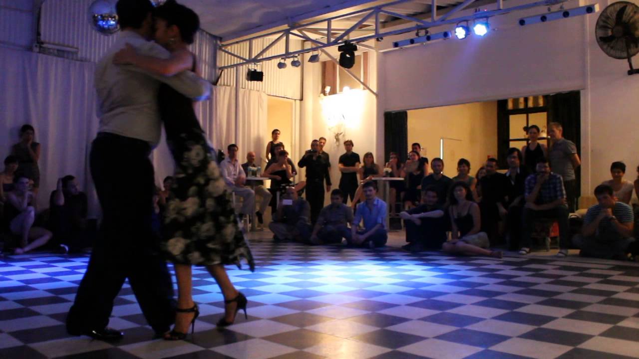 Alejandro Beron y Veronica Vazquez en La Bicicleta Milonga! 2 de 2