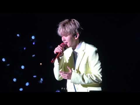[4K] 180608 엑소 첸백시 EXO-CBX Magical Circus in Osaka - Cry - Baekhyun 백현 Focus 직캠