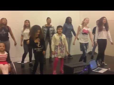 ZO! Gospel Choir Junior - Road to Paradiso