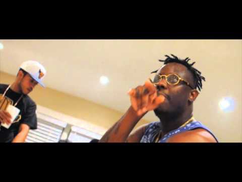 Travo 3$tacks - "Trappin' Out The Hallway" Feat. Yung Henny