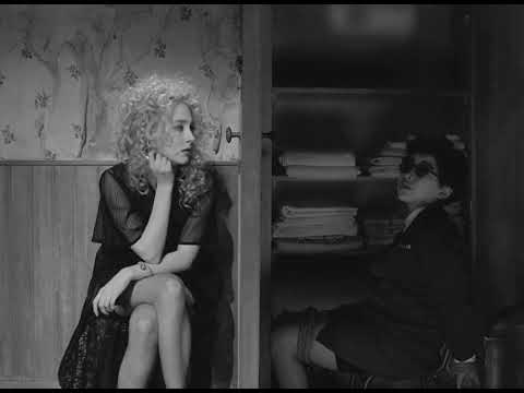 saoirse ronan singing a lullaby in wes anderson's the french dispatch