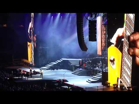 Guns N Roses - Wish You Were Here - Layla & November Rain [06/09] Not In This Lifetime Tour Toronto
