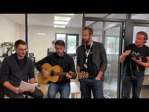 Askatasunera - Sebastien Espie, Stéphane Gutierrez (en Corse) et Juhane Dascon (en euskara)