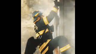 Olha Papai onde eu estou aqui, eu disse que o senhor ia se orgulhar de mim