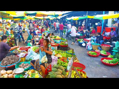 Century Plazza - Everyday Living Lifestyle In The Market - Cambodian Wet Market In Phnom Penh