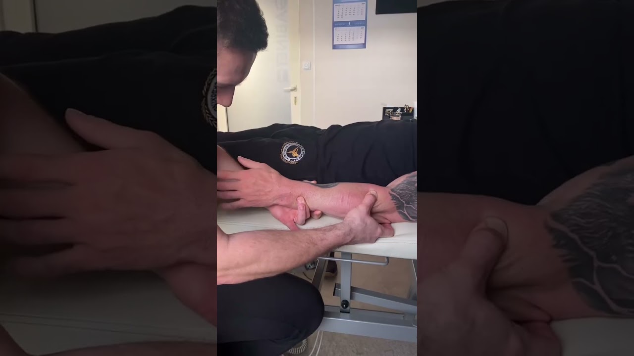 Terapia manualna #terapia #masaż #mobilizacja #stawy #nadgarstek