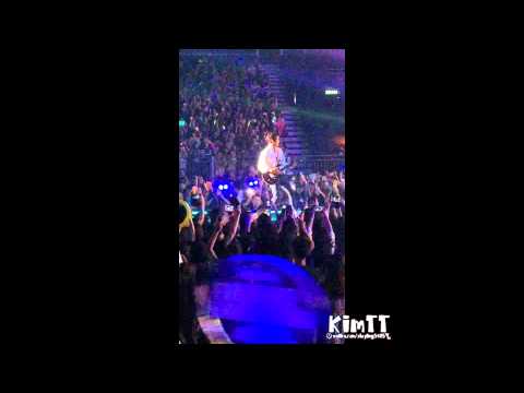 [FANCAM] 150517 FNC Kingdom Cnblue 씨엔블루 - Lady