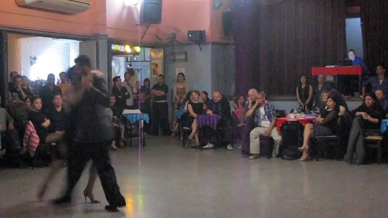 CECILIA PICCINNI y ROLO VALDIVIA en Viva La Pepa Milonga (1/4)