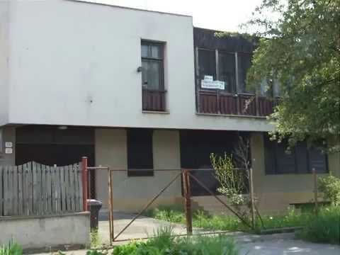 Štúrovo, Kossuthová 25