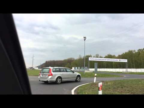 Náhlé brždění ze 70Km/h - Volvo škola smyku 2016 Most