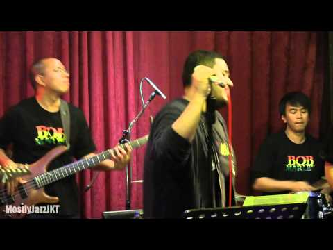 Mike Mohede Tribute to Bob Marley - Turn Your Lights Down Low @ Mostly Jazz 30/05/14 [HD]