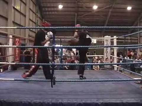 Guildford kickboxing club - Paul-Sept 07 (kent fight)