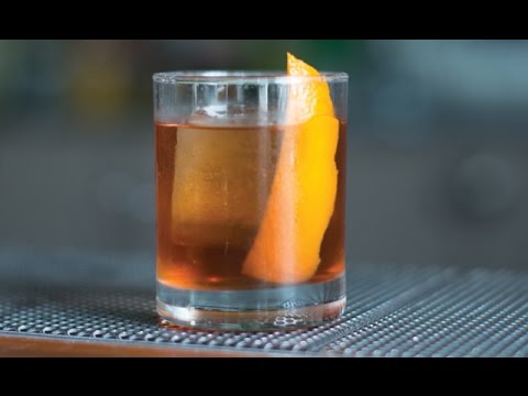 How to Make the Bijou Cocktail - Liquor.com
