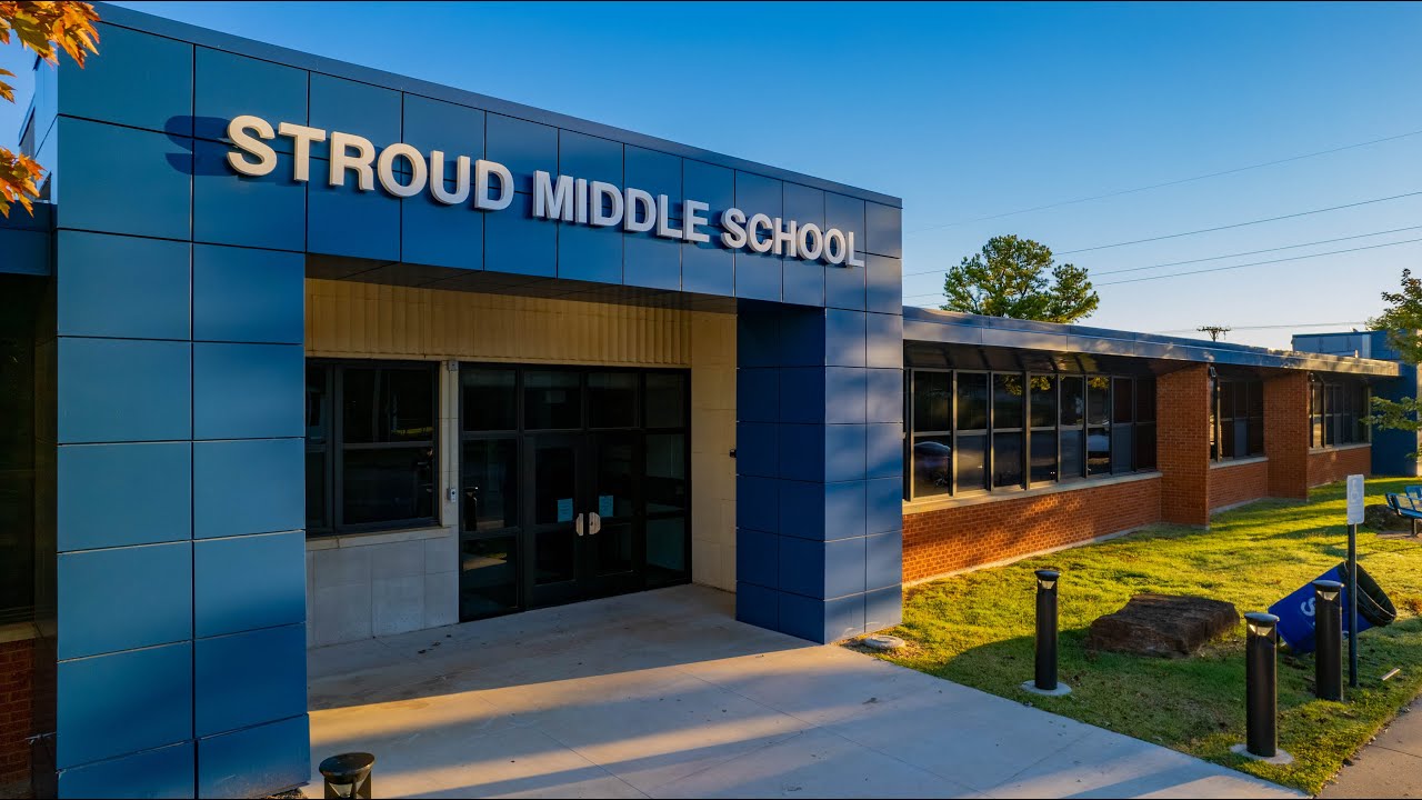 Stroud Middle School Flyaround - Stroud OK - Drone Photography by Digon Design