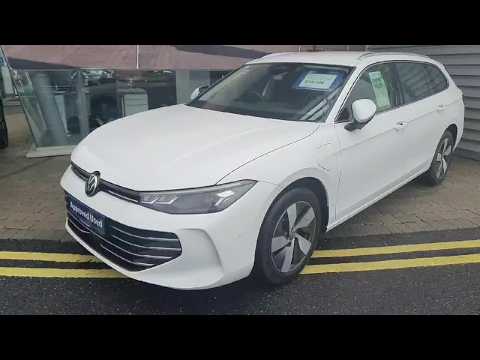 Video of Volkswagen Passat Passat Life Phev S-A Life TSi