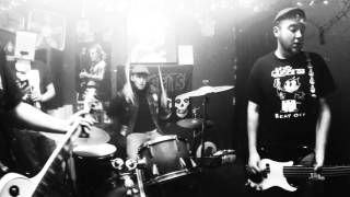 The Lion&#39;s Share - &quot;Born 2 Lose&quot; OFFICIAL MUSIC VIDEO (Watch in HD)