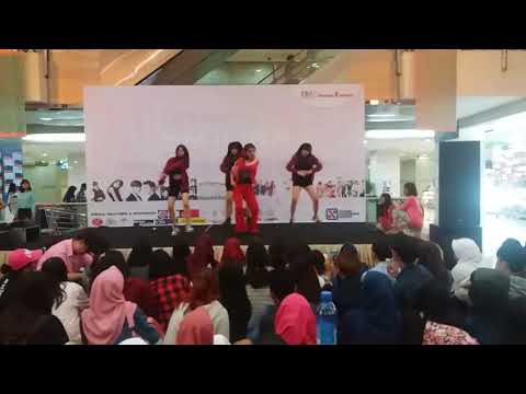 [171112] Kim Hyoyeon 'Mystery + Wannabe' Dance Cover by Dancing Queen