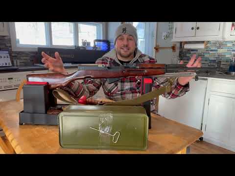 UNBOXING A 50 year old SPAM CAN OF 7.62 x 39MM ammunition and my new RUSSIAN SKS-45 RIFLE