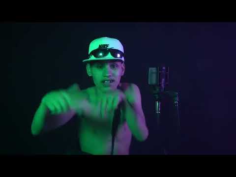 ALEJO ISAKK - Touchdown Session (Video Oficial)