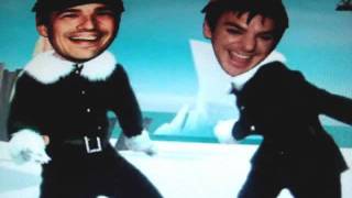 30 SECONDS TO MARS-SURF ELVES (MERRY CHRISTMAS !)