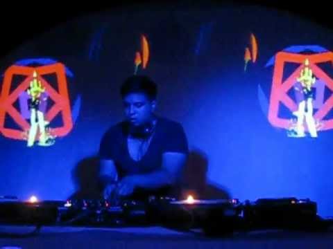 K.A.S.H Live @ The Waldorf Hotel BC, Opening set for Nina Kraviz | Intimate Productions 12-09-08