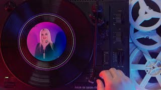 Duru Kurt Kıbrıs Sara FM'de