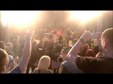 Ka Gaia An - Caluceanu live @Iubim 2 Roti