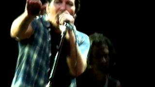 Pearl Jam - Fatal - Worcester (October 15, 2013)