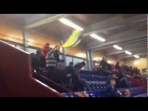 Gluggen klacken igen   Medium