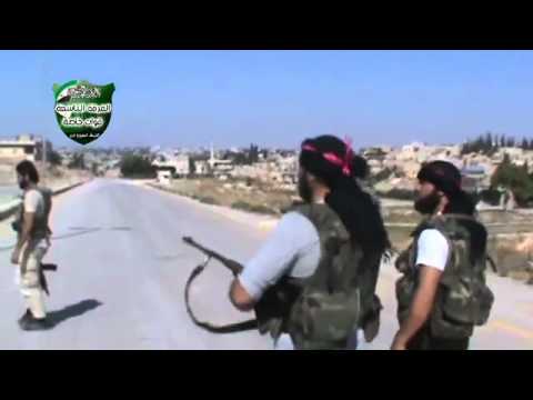 انتشار عناصر الفرقة التاسعة على الاتوستراد الدولي في خان العسل في محافظة حلب